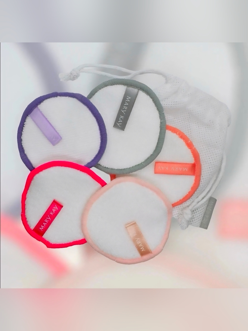 Mary Kay Reusable Facial Rounds - Picture 1 of 2
